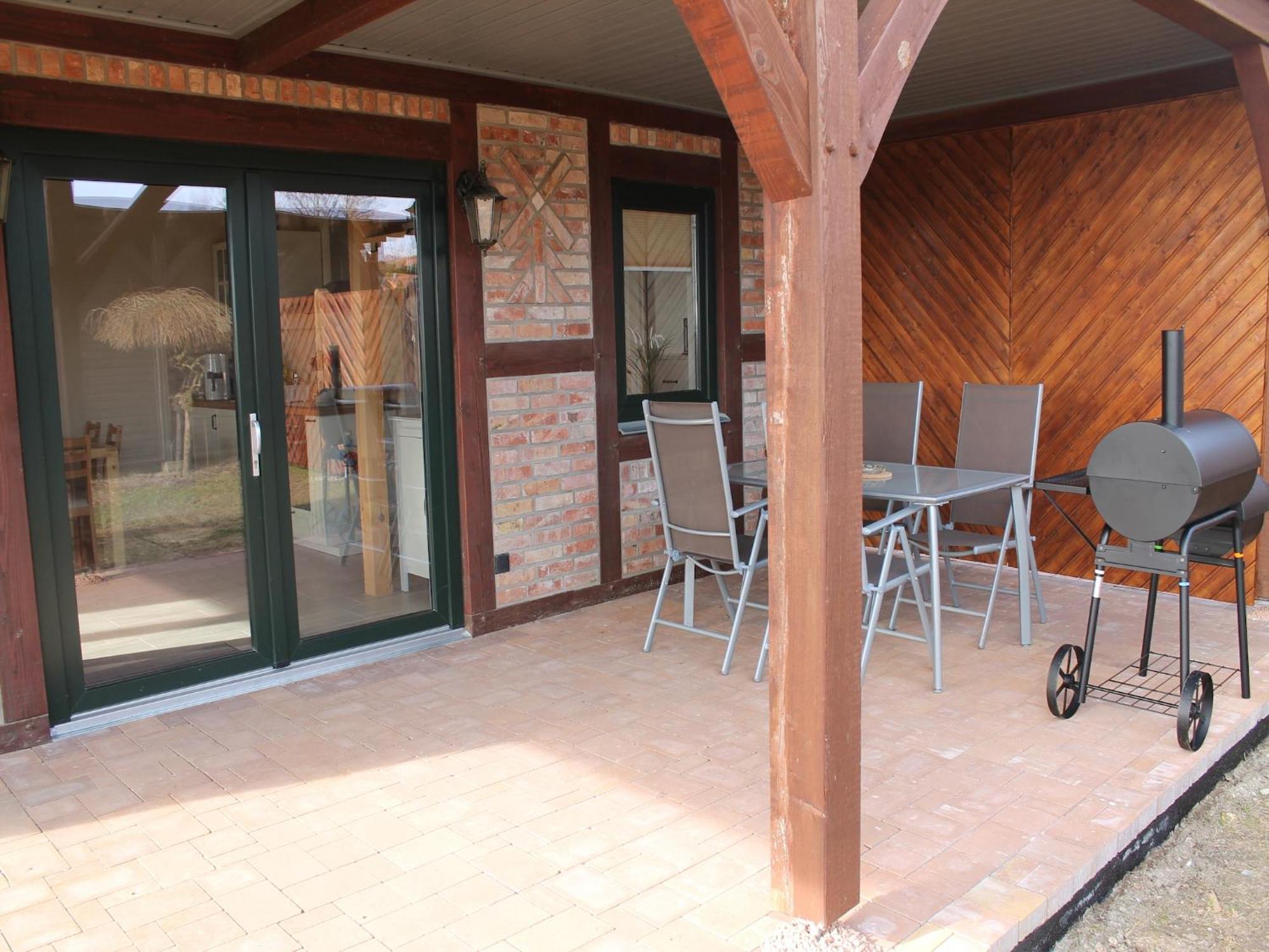 Modern Holiday Home In Brusow With Roofed Terrace Kröpelin Kültér fotó