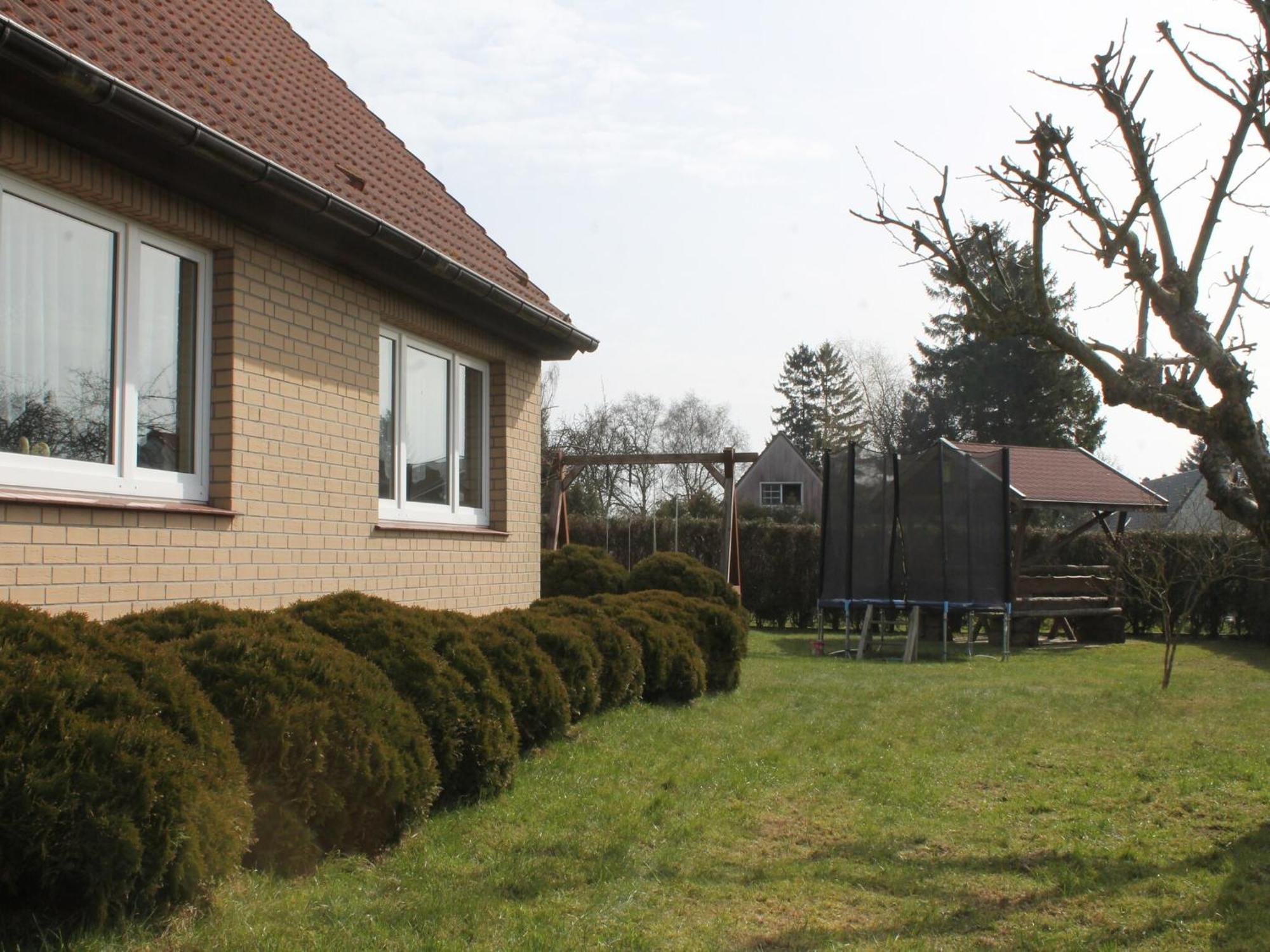 Modern Holiday Home In Brusow With Roofed Terrace Kröpelin Kültér fotó